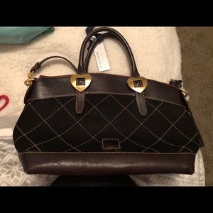 NWT dooney and Bourke quilted nubuck Black bag